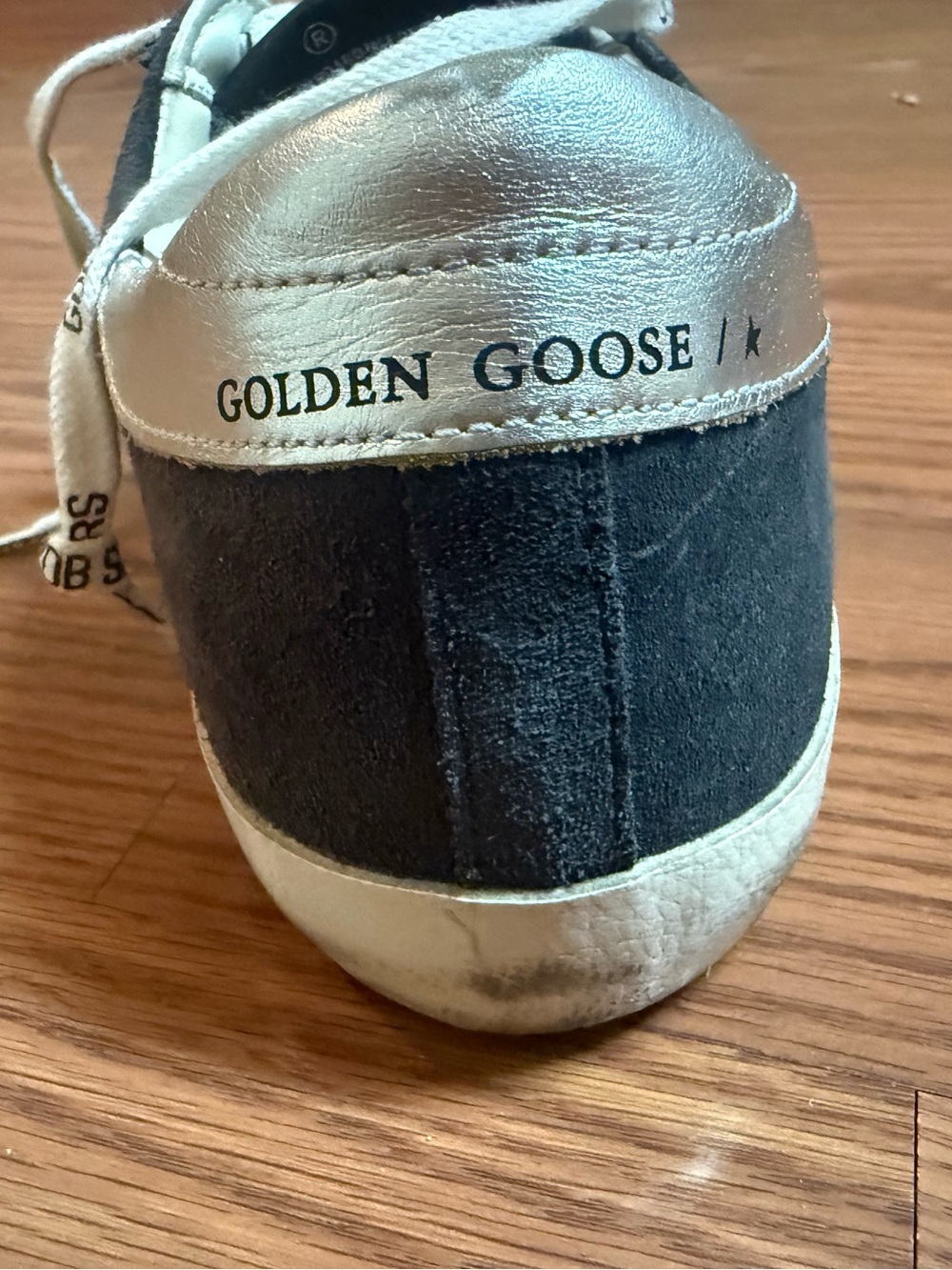 Golden Goose black suede low-top sneakers with silver star - Picture 6 of 6